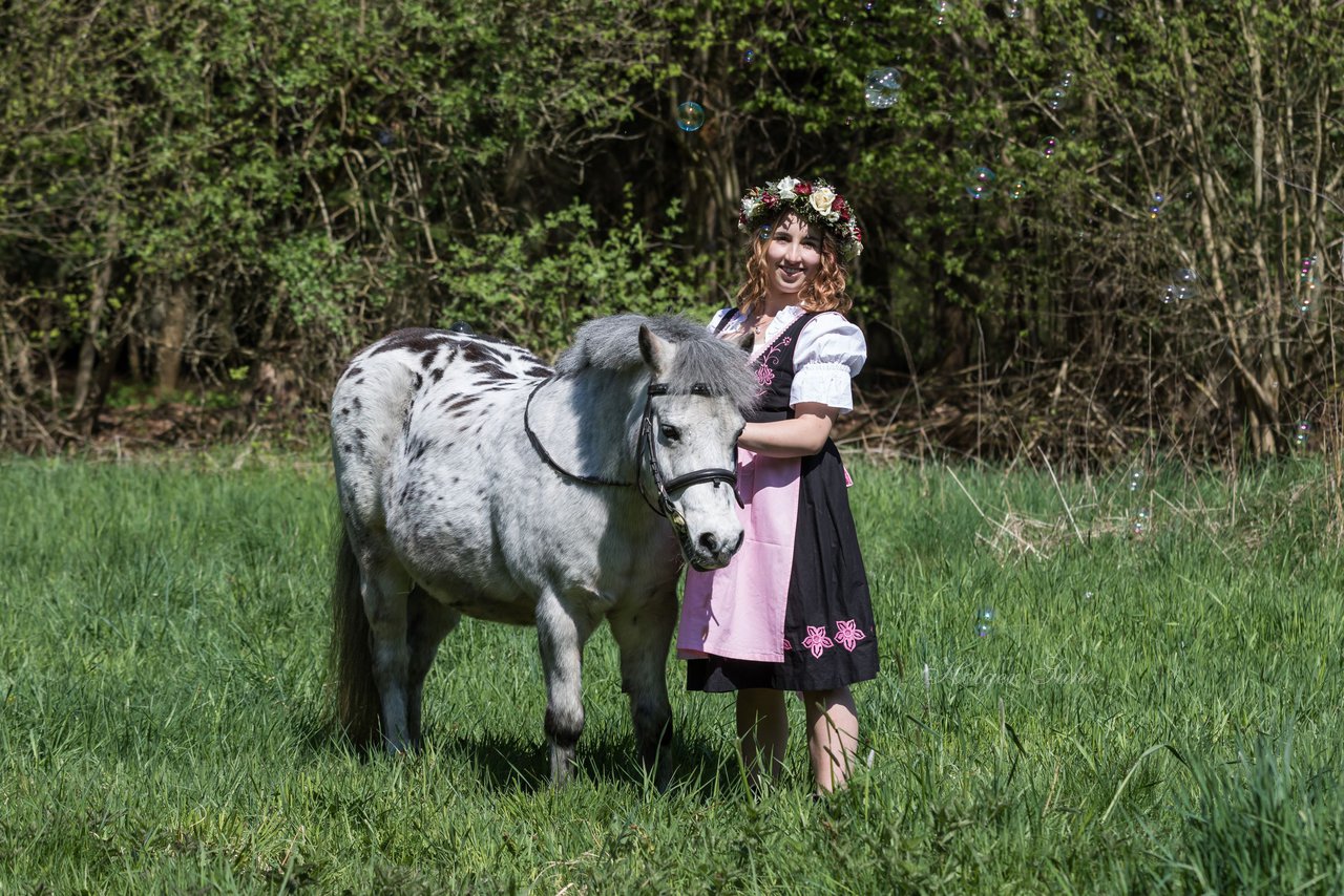 Bild 49 - Fotoshooting im Wald